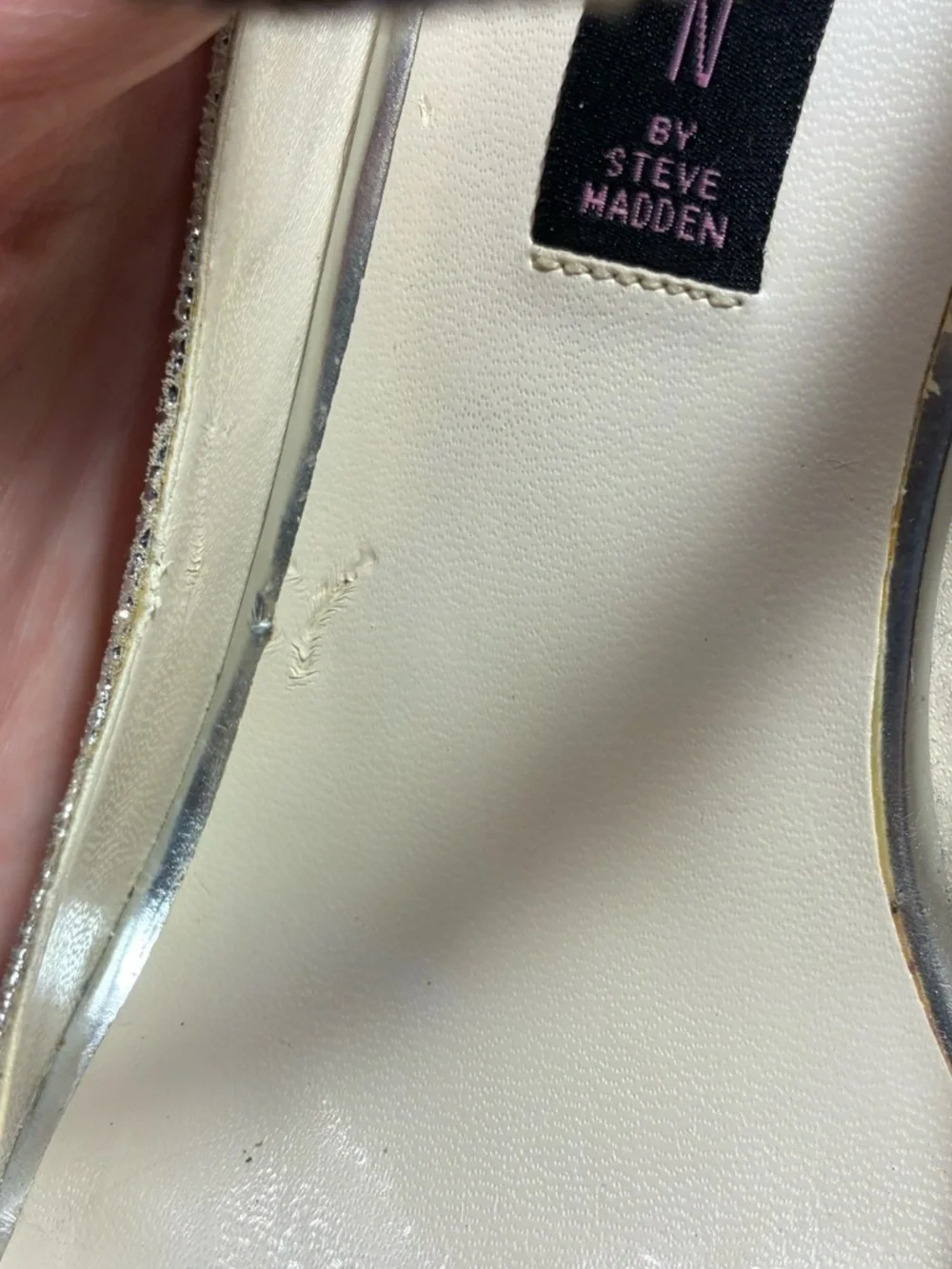 STEVEN Steve Madden Mary Jane Silver Textured Leather Platform Pumps Size 7.5